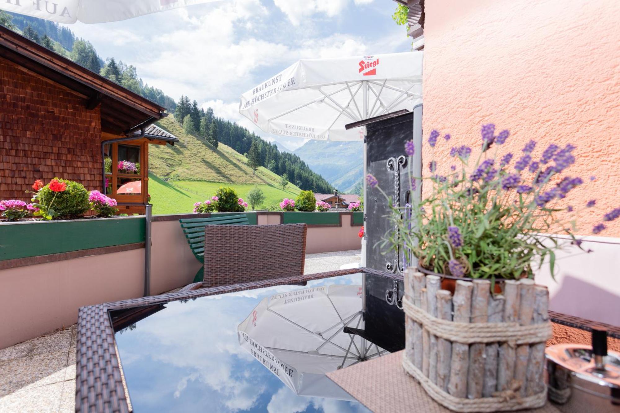 Fruehstuecks- Pension Sonnblickhof Rauris Dış mekan fotoğraf
