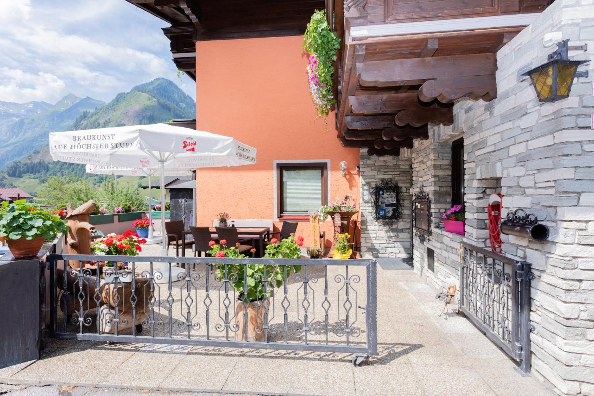 Fruehstuecks- Pension Sonnblickhof Rauris Dış mekan fotoğraf