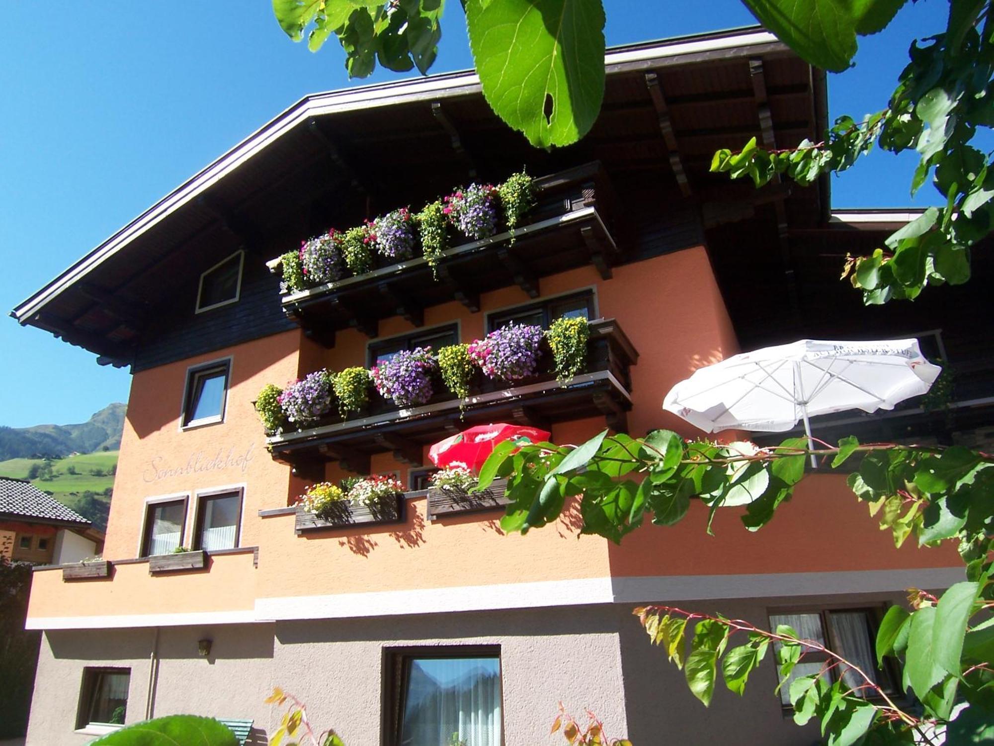 Fruehstuecks- Pension Sonnblickhof Rauris Dış mekan fotoğraf
