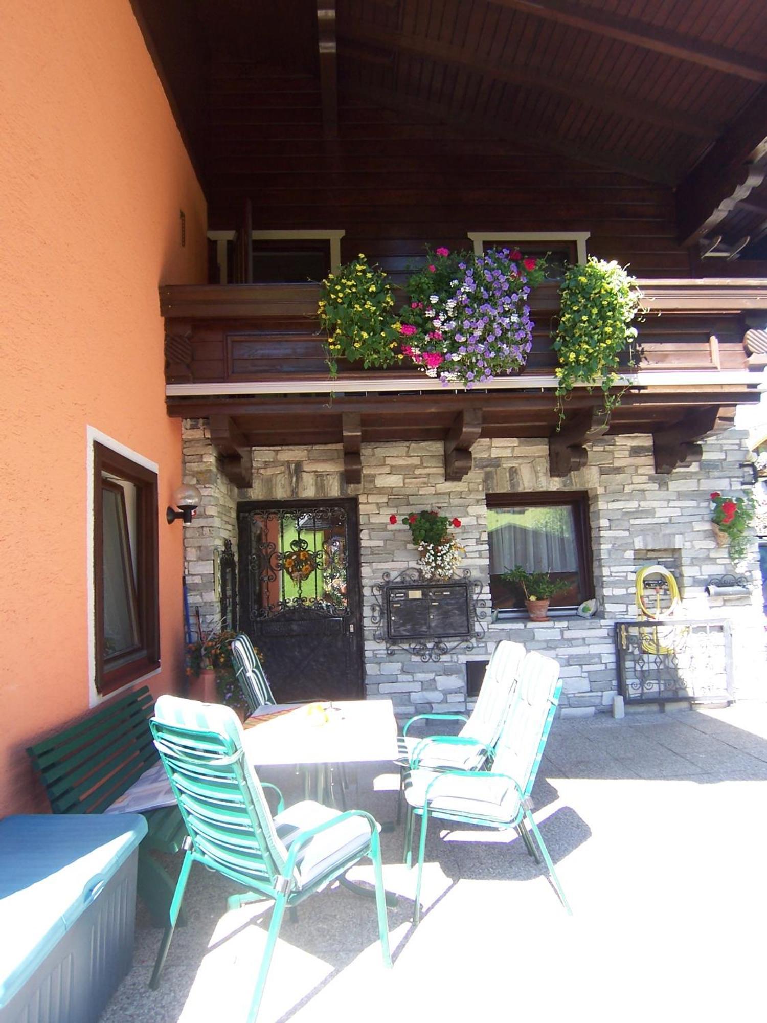 Fruehstuecks- Pension Sonnblickhof Rauris Dış mekan fotoğraf