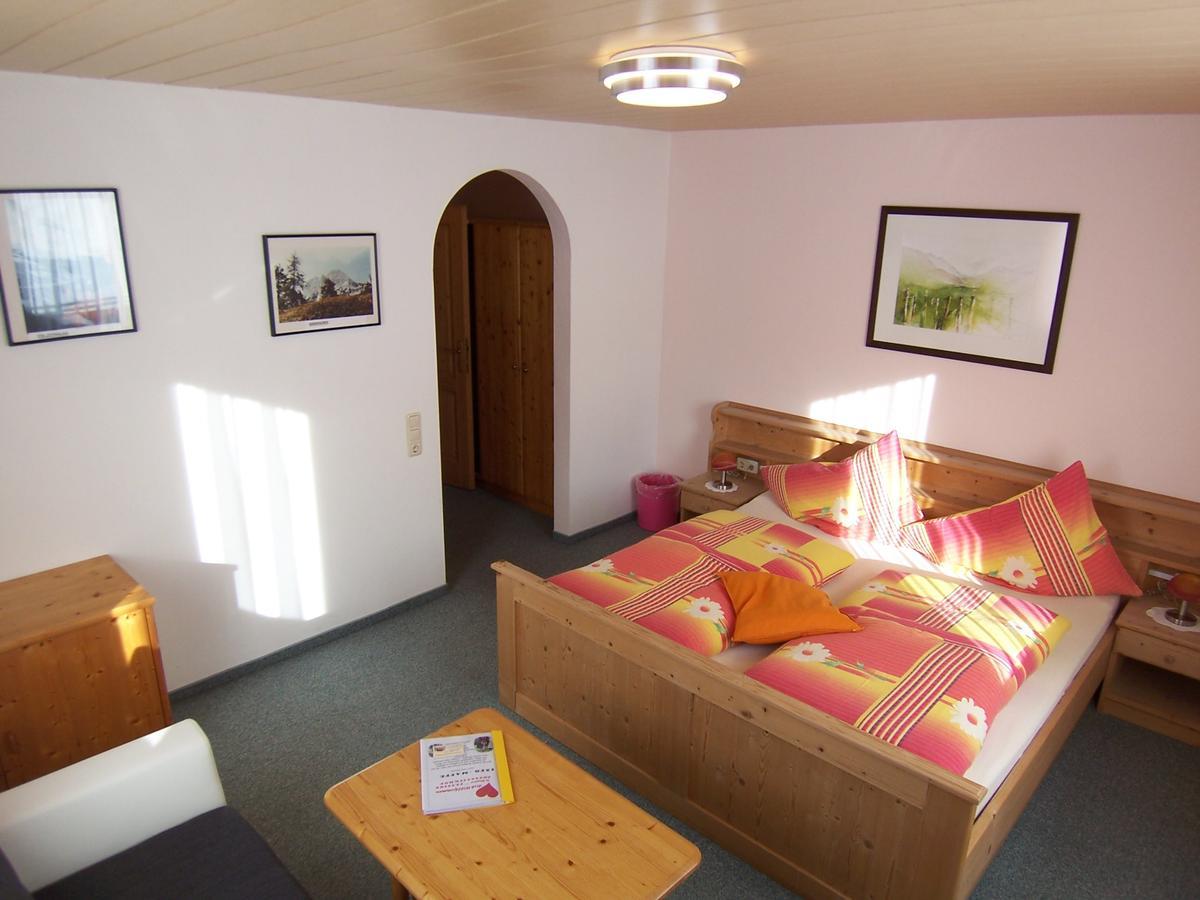 Fruehstuecks- Pension Sonnblickhof Rauris Dış mekan fotoğraf